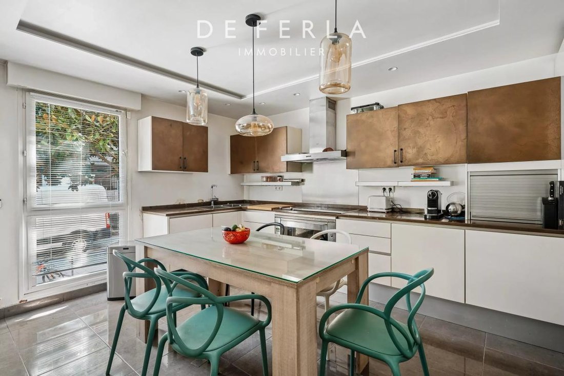 Apartment in Georges Pompidou, Levallois-Perret, France 5 - 18986345
