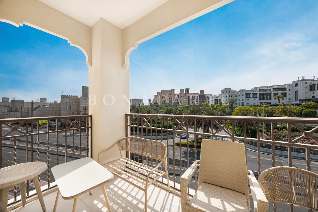 Apartment in Umm Suqeim, Dubai, United Arab Emirates 5 - 18985674