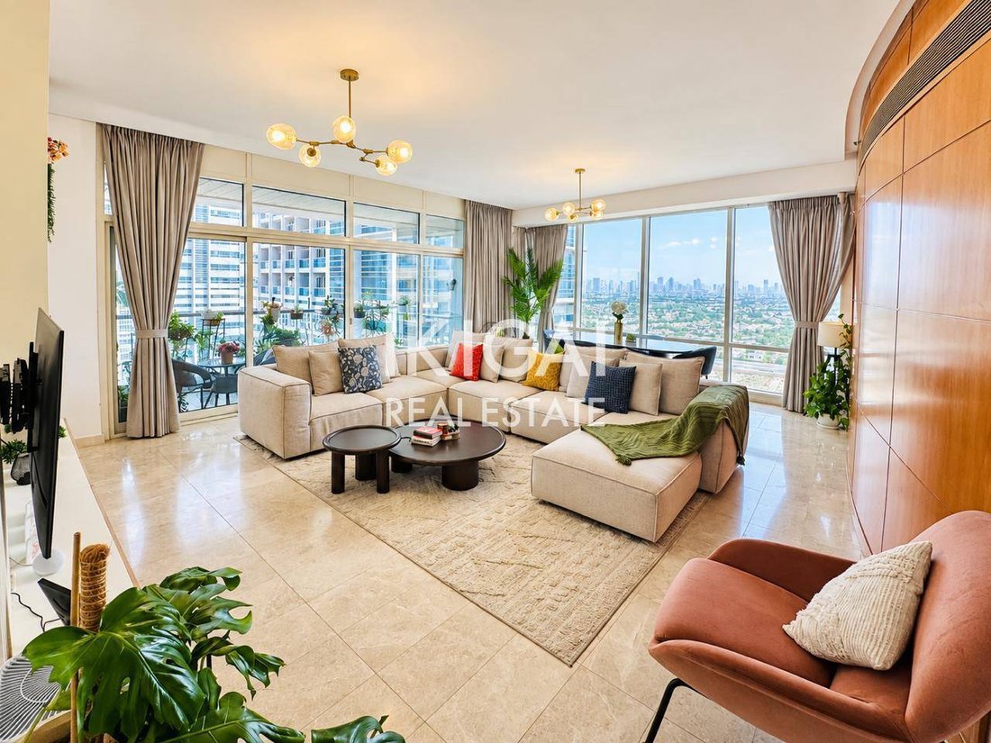 Apartment in JLT / Jumeirah Lakes Towers, Dubai, United Arab Emirates 1 - 18985484