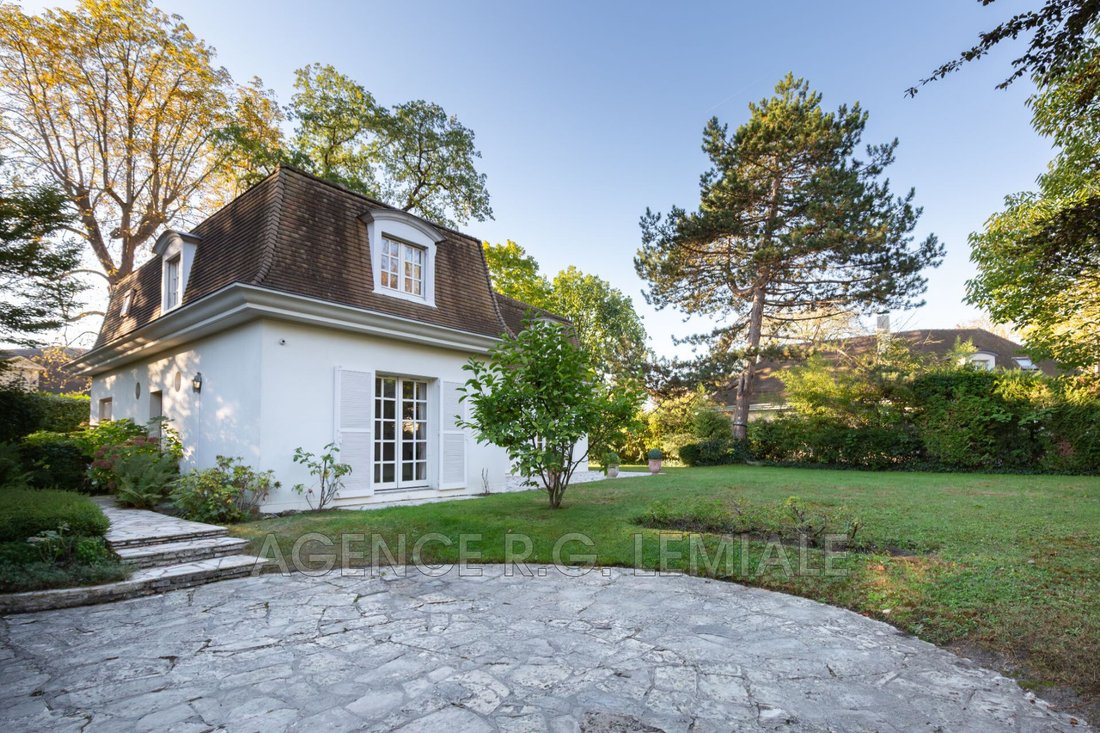Villa à Charlemagne, Maisons-Laffitte, France 3 - 17991454