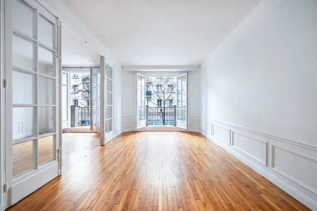 Apartment in Auteuil Sud, Paris 16e Arrondissement, Paris 2 - 18985675