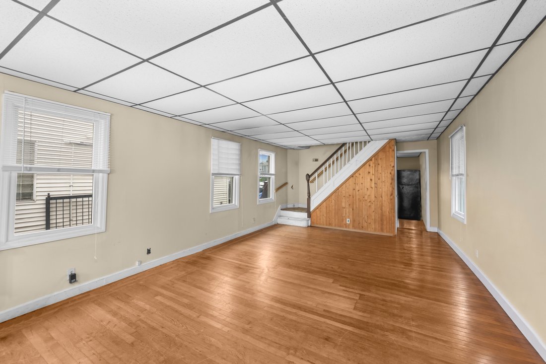 House in New York, New York, United States 3 - 18986196
