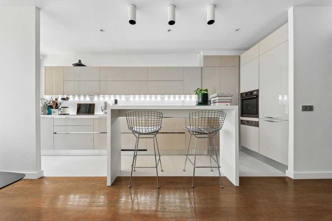 Apartment in Auteuil Sud, Paris 16e Arrondissement, Paris 3 - 18986304