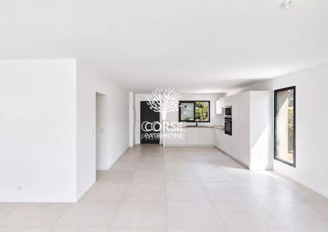 Villa in Lecci, Corsica, France 3 - 17704905