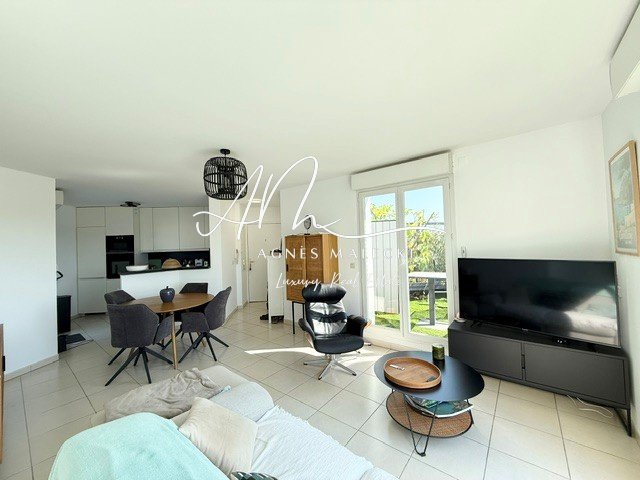 Apartment in Nord, Cavalaire-sur-Mer, France 4 - 18327773
