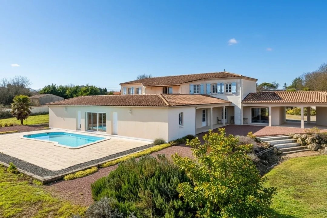 Villa en Essouvert, Nueva Aquitania, Francia 4 - 17796842