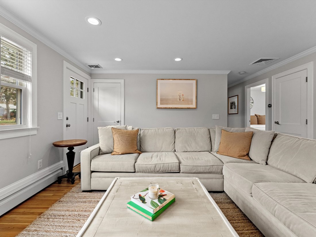 House in Ashland, Massachusetts, United States 5 - 18984067