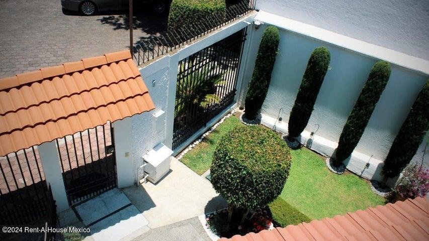 House in Mexico City, Mexico 3 - 18984195