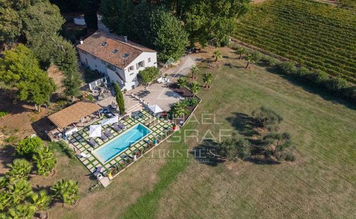 Villa in Peripherie, Les Arcs, France 1