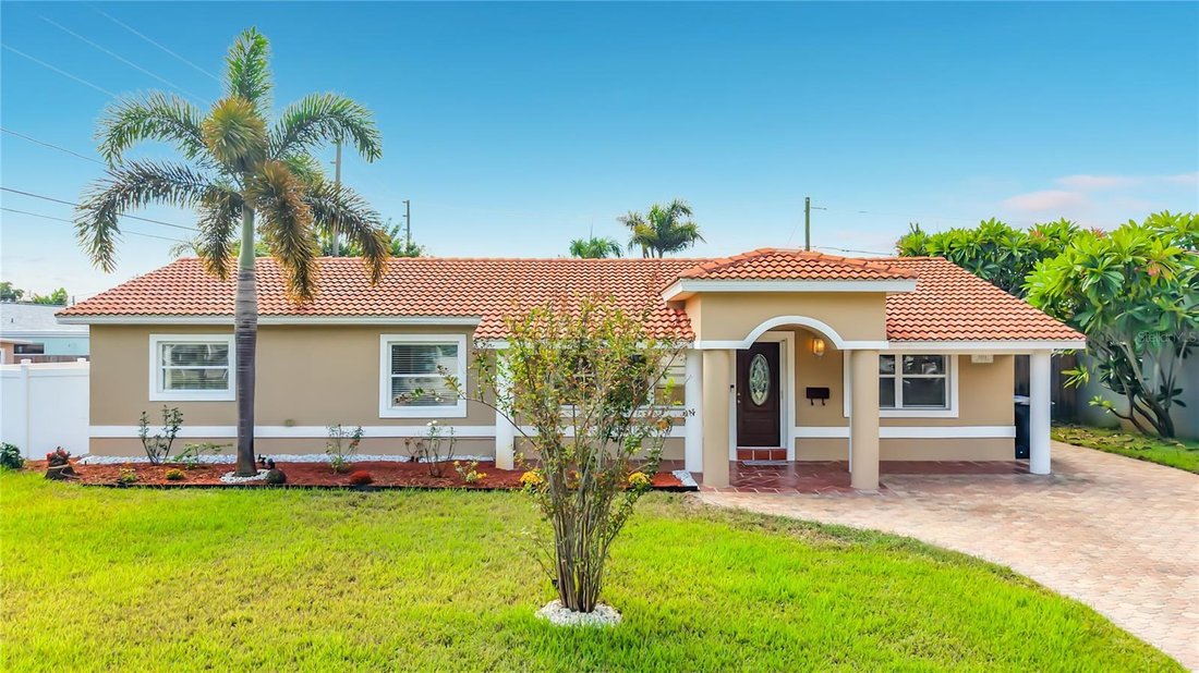 House in St. Petersburg, Florida, United States 3 - 18986920