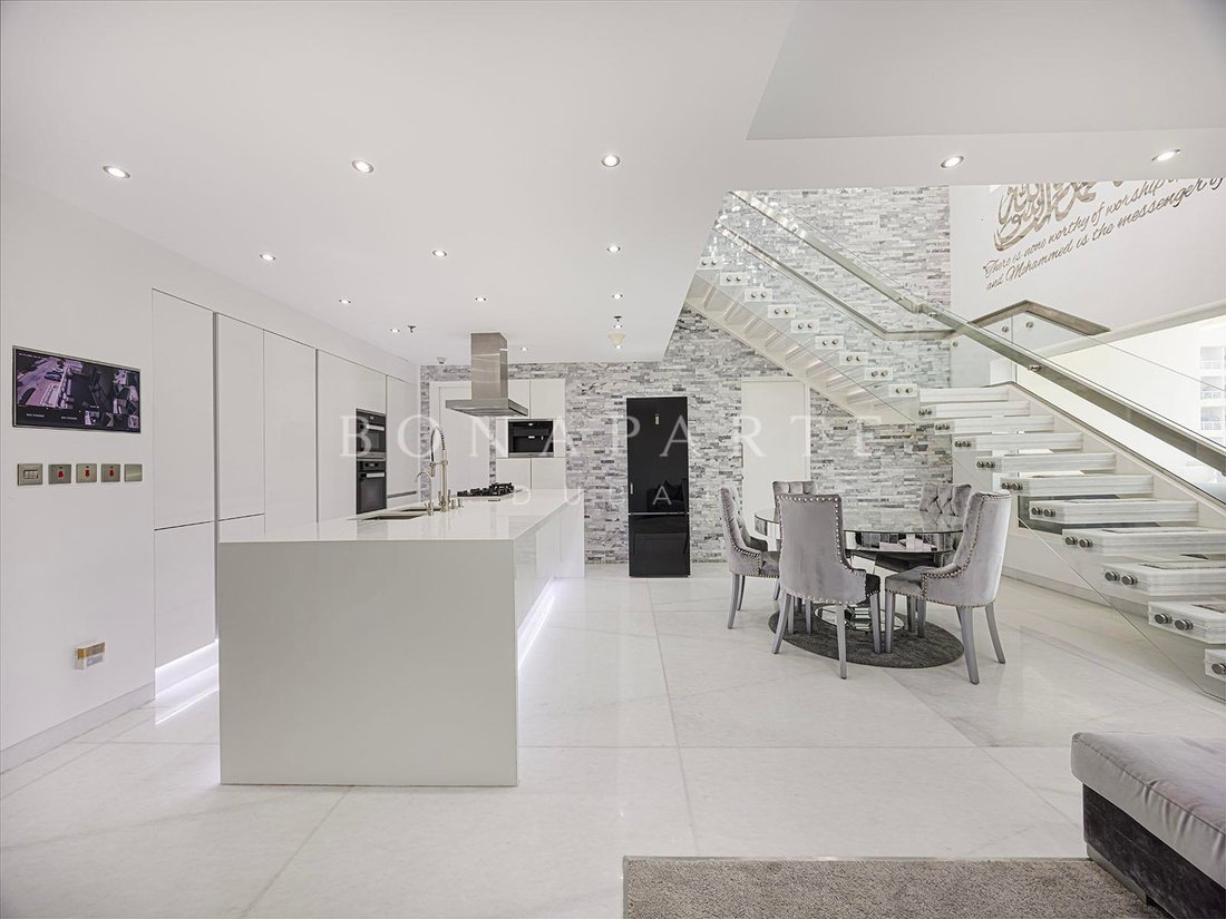 Apartment in JLT / Jumeirah Lakes Towers, Dubai, United Arab Emirates 4 - 18985980