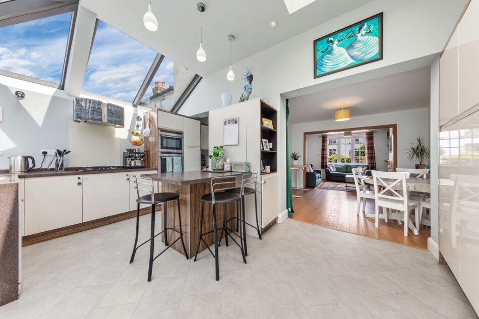 House in East Molesey, Elmbridge, England 2 - 18236026
