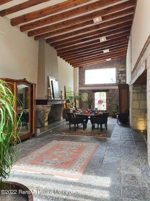 House in Mexico City, Mexico 5 - 18985509
