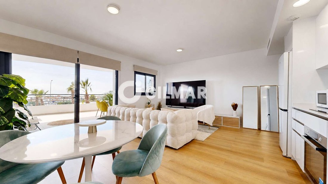 Apartment in Benalmadena, Andalusia, Spain 4 - 18985569