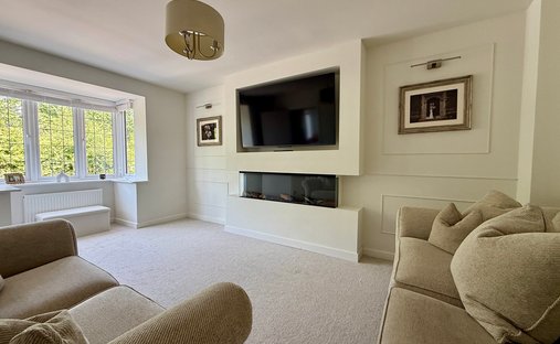 House in North Petherton, England 1