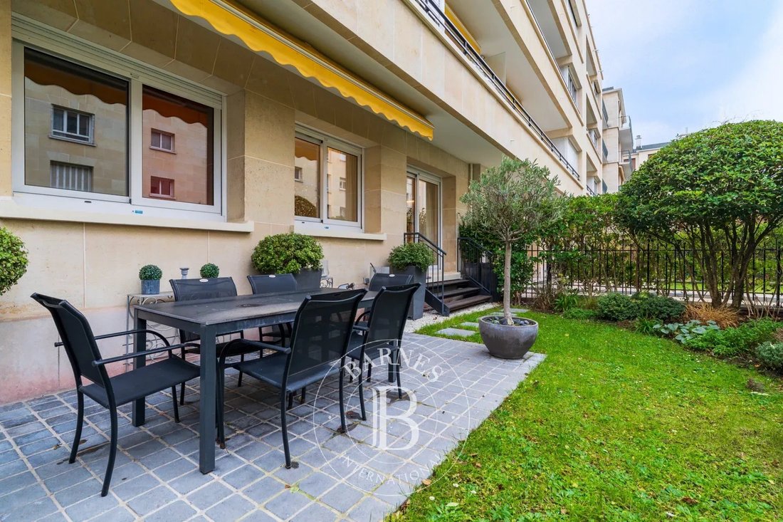 Apartment in La Plaine des Sablons, Neuilly-sur-Seine, France 3 - 18985865