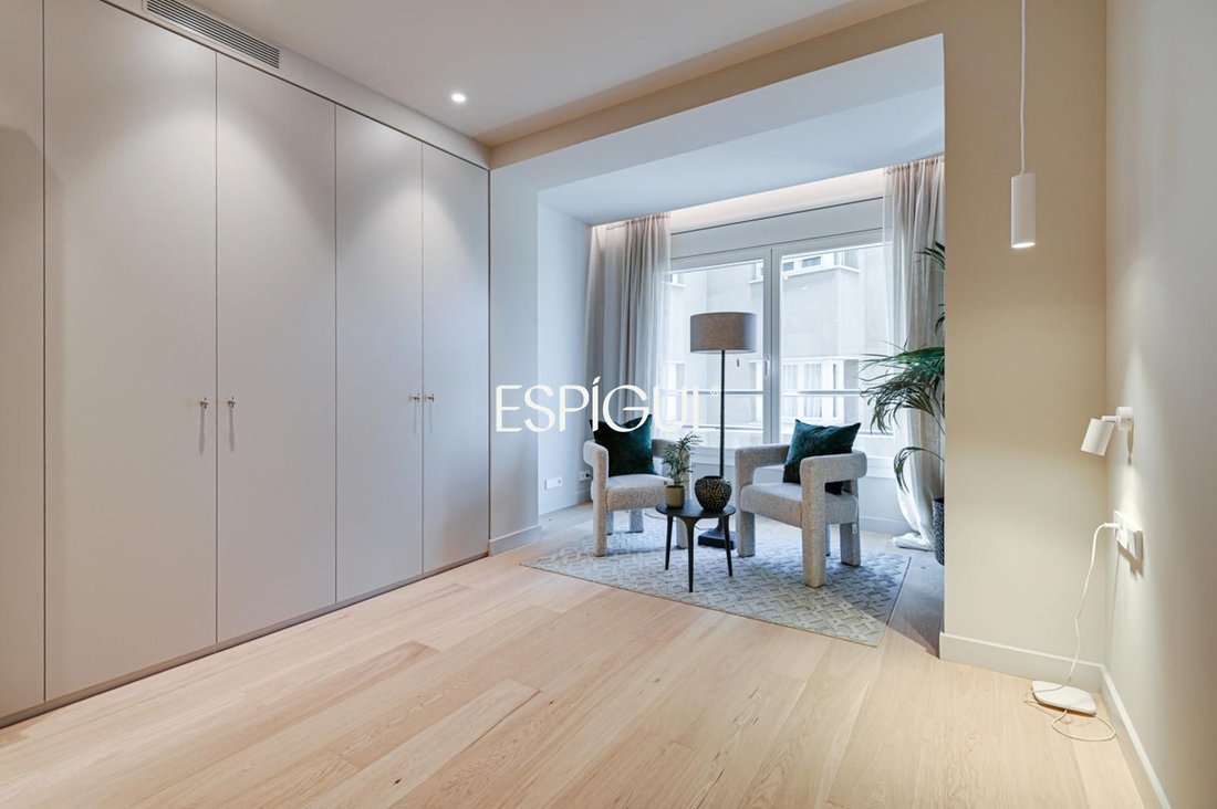 Apartment in Sarrià-Sant Gervasi, Barcelona, Spain 4 - 18985065