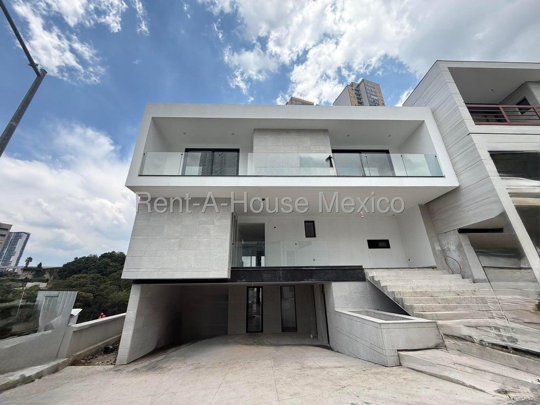 House in Naucalpan de Juárez, State of Mexico, Mexico 3 - 18986515
