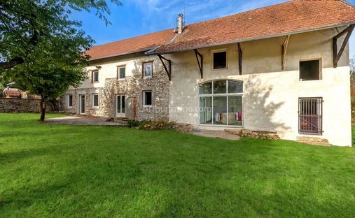 House in Sermerieu, Auvergne-Rhône-Alpes, France 1