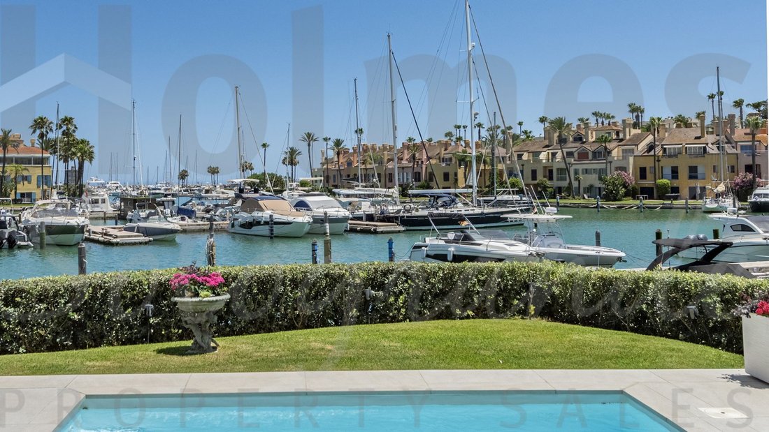 Apartment in Sotogrande, San Roque, Andalusia 2 - 18985684