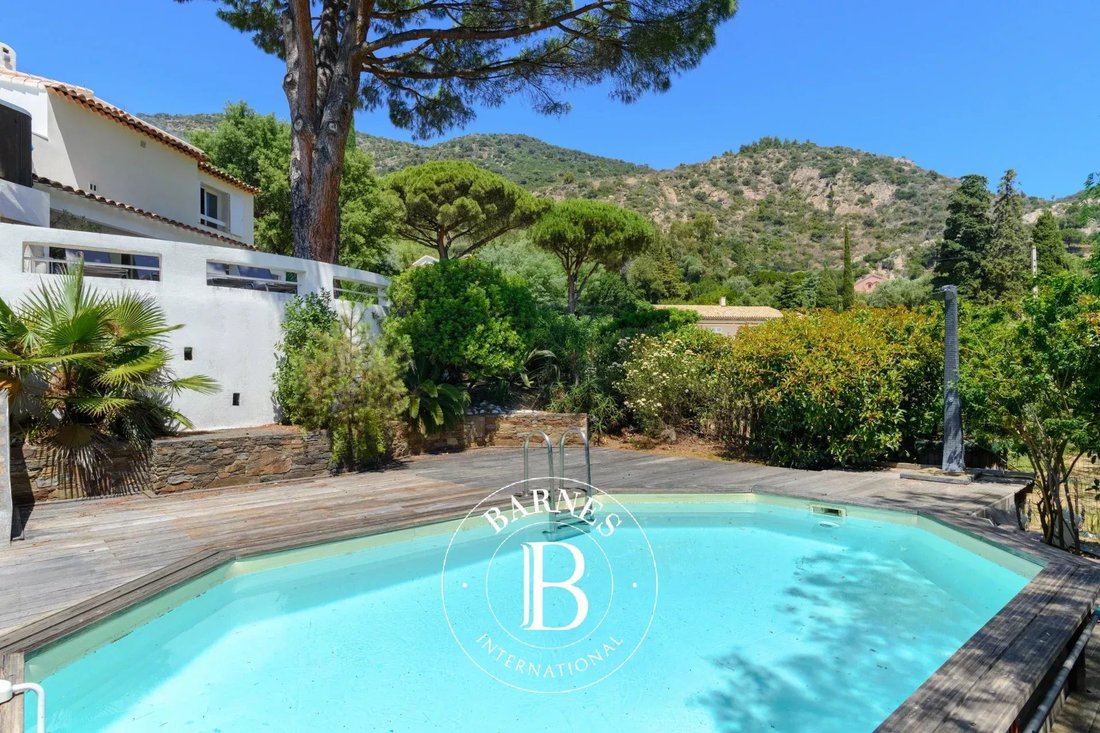 House in Le Lavandou, Provence-Alpes-Côte d'Azur, France 1 - 18984848