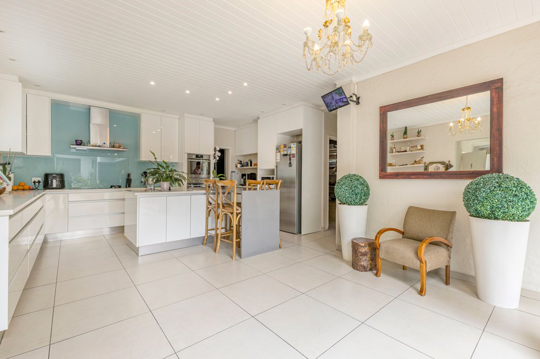Country House in Durbanville, Northern Suburbs, Cape Town 4 - 18986878