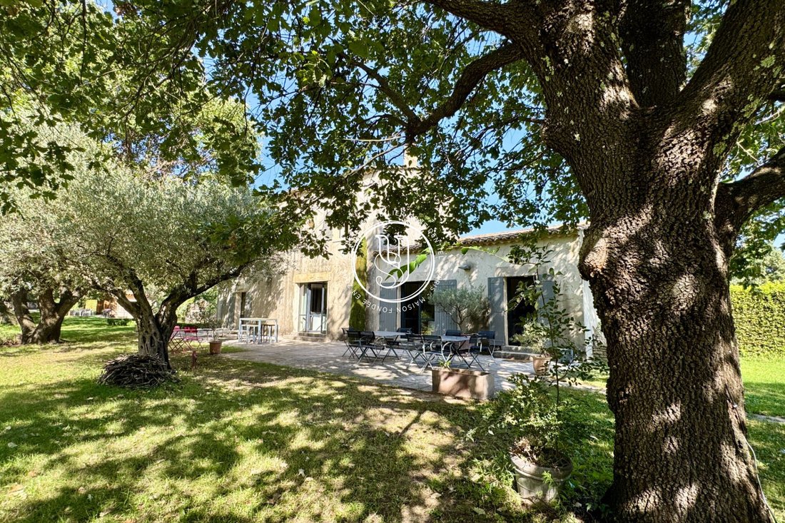 Villa in Uzès, Occitania, France 3 - 18986235