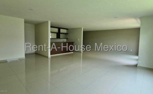 House in Naucalpan de Juárez, State of Mexico, Mexico 1