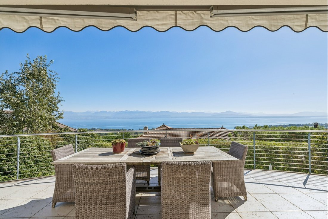 House in Mont-sur-Rolle, Vaud, Switzerland 1 - 18984110
