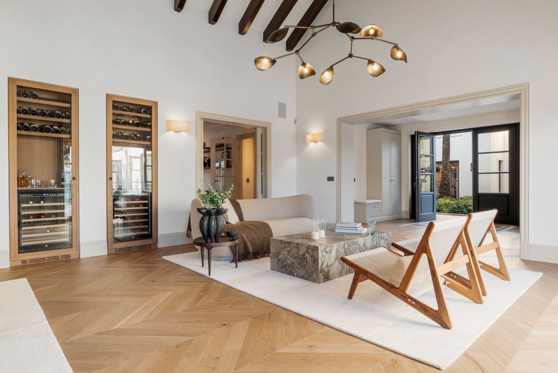 Villa in Nueva Andalucia, Marbella, Spain 5 - 18985836