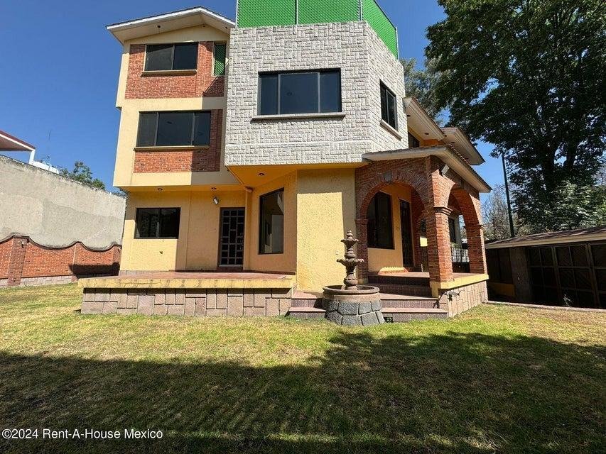 House in Santa Catarina Yecahuitzotl, Mexico City, Mexico 2 - 18986311