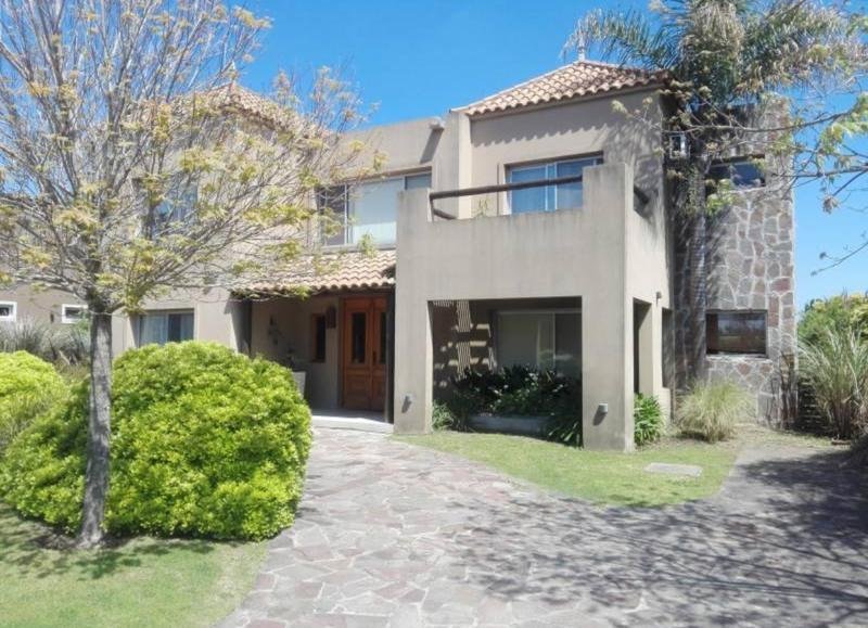 House in Dique Luján, Buenos Aires Province, Argentina 3 - 18984052
