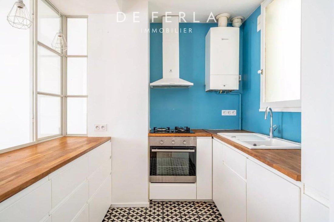 Apartment in Jean Moulin-Porte d'Orléans, Paris 14e Arrondissement, Paris 5 - 18986262