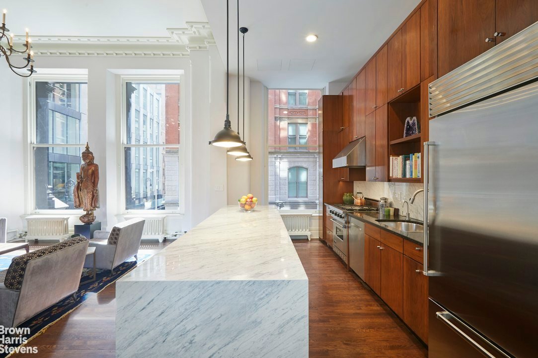 Co Op in New York, New York, United States 4 - 18985122