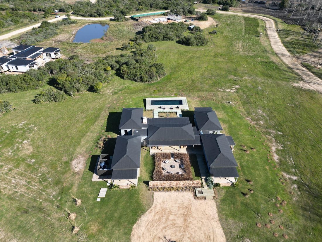House in Fasano las Piedras, Maldonado Department, Uruguay 3 - 18986964