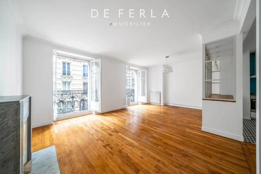 Apartment in Jean Moulin-Porte d'Orléans, Paris 14e Arrondissement, Paris 4 - 18986262