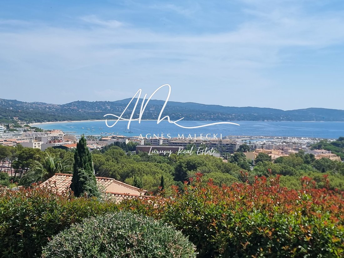 Estate in Nord, Cavalaire-sur-Mer, France 2 - 18254132