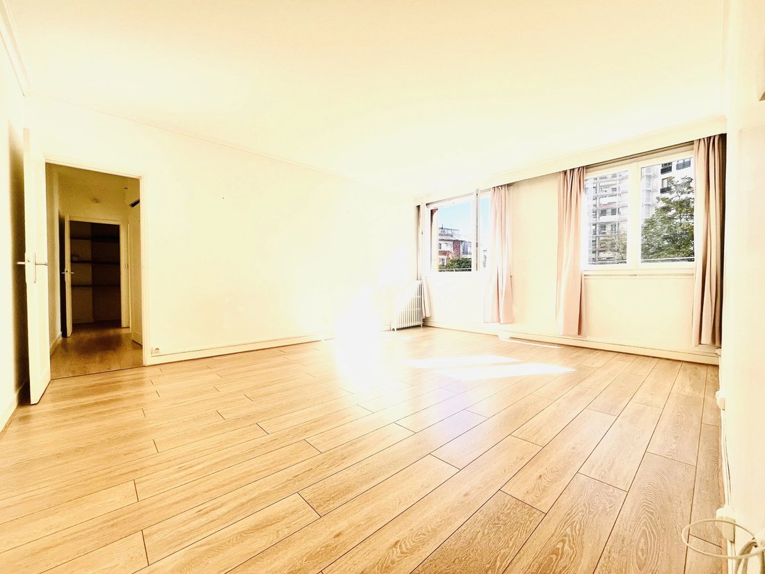 Apartment in Vaugirard-Parc des Expositions, Paris 15e Arrondissement, Paris 1 - 18985415