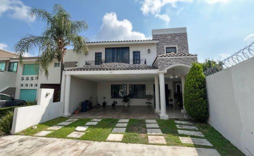 House in Los Gavilanes, Jalisco, Mexico 1