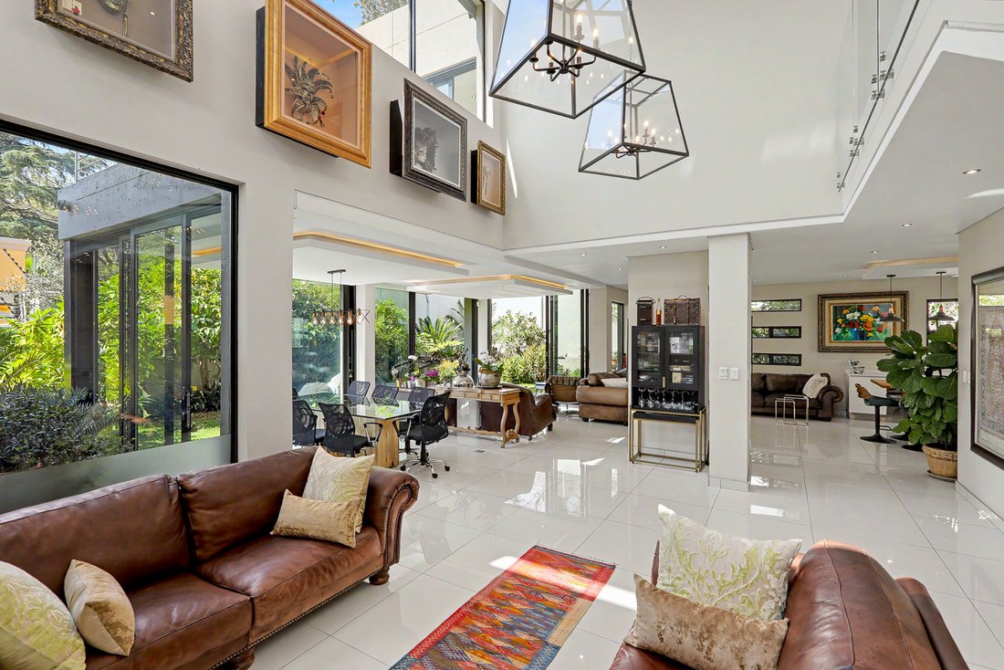 Country House in Bryanston, Gauteng, South Africa 5 - 17311626
