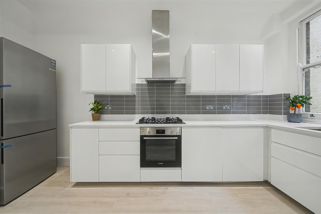 Townhouse in West Hampstead, Camden, England 4 - 18985209