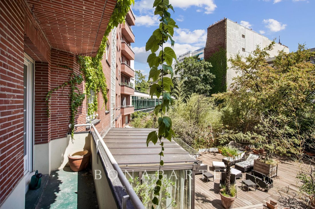 Apartment in Muette Nord, Paris 16e Arrondissement, Paris 2 - 18986272