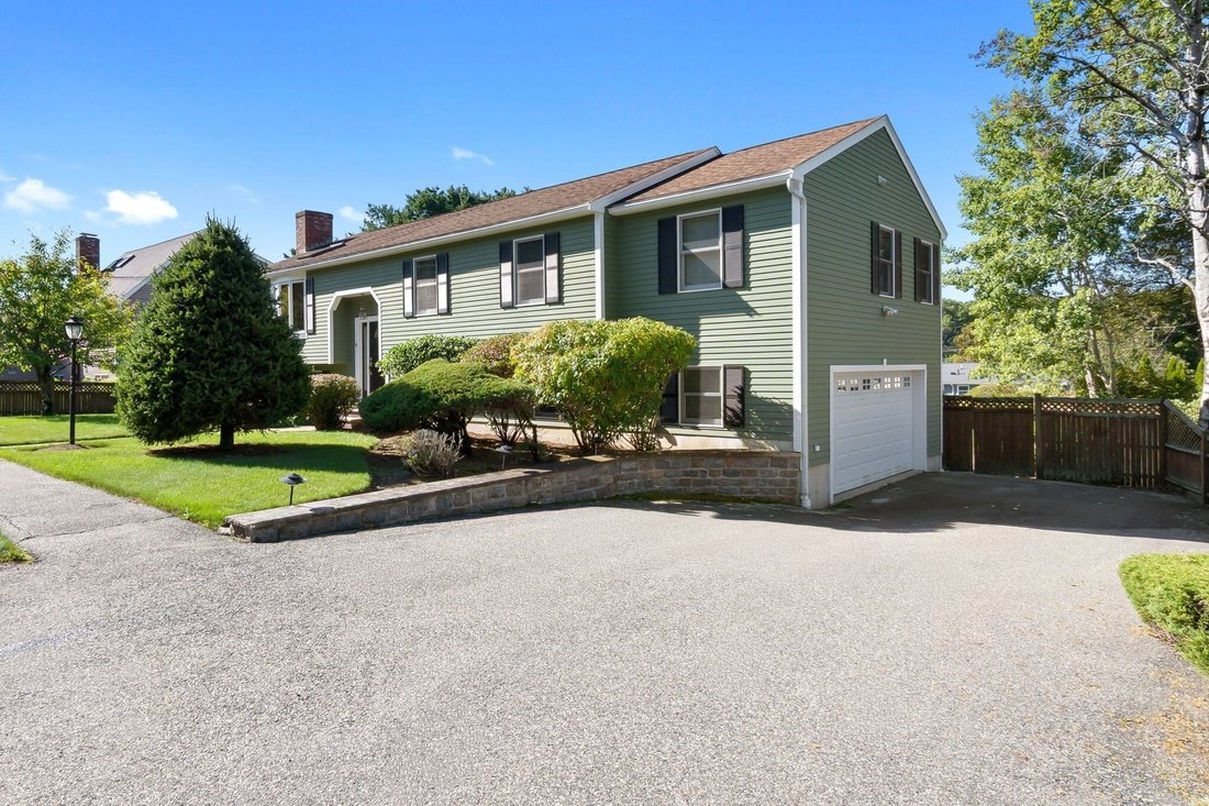 House in Beverly, Massachusetts, United States 3 - 18985358