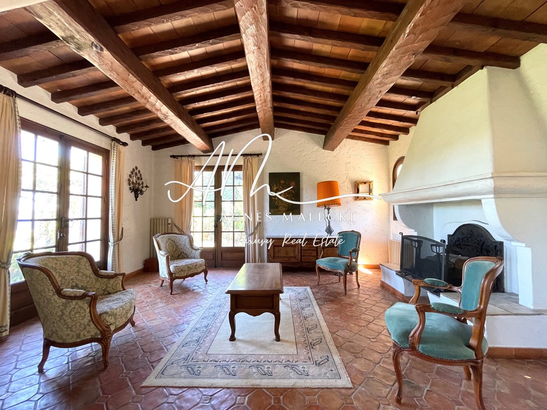 Villa in Nord, Cavalaire-sur-Mer, France 5 - 15389938