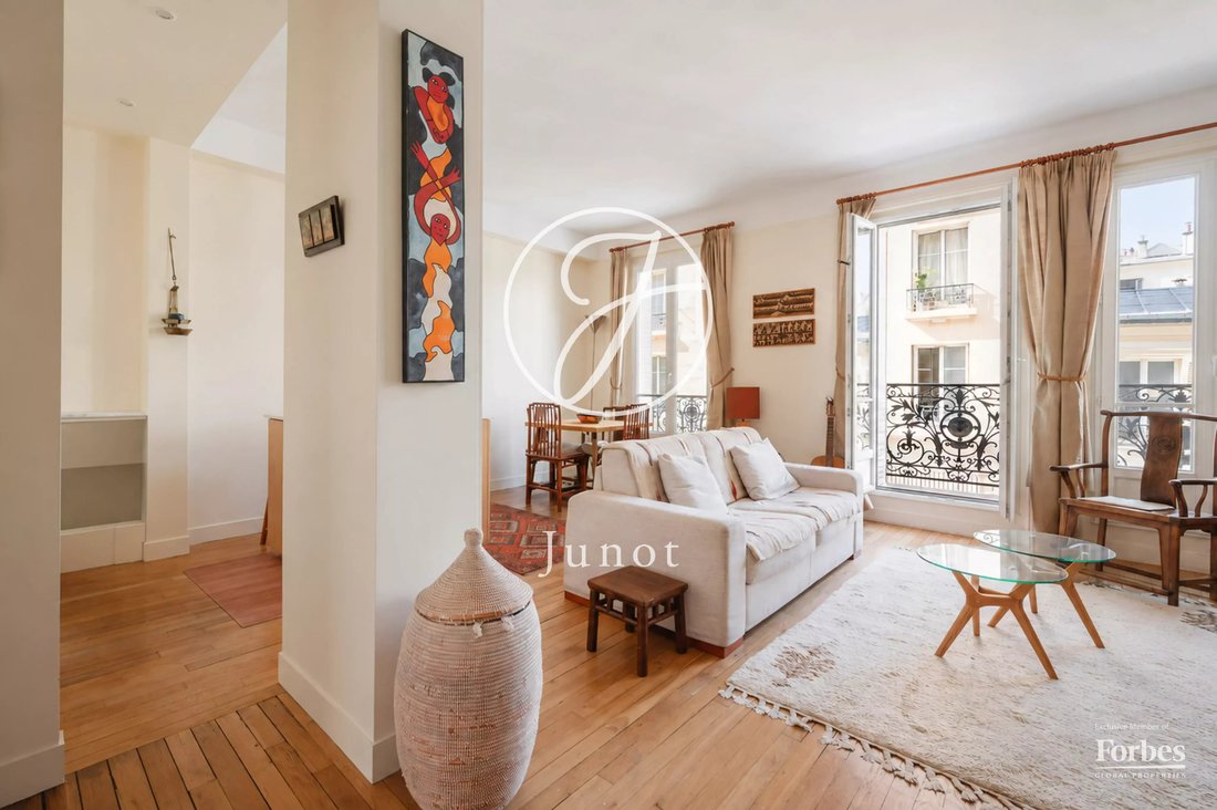 Apartment in Raspail-Montparnasse, Paris 14e Arrondissement, Paris 1 - 18986044