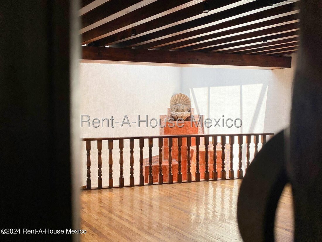 House in Mexico City, Mexico 5 - 18984231
