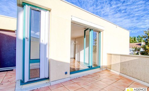 Apartment in Domaine National du Château, Versailles, France 1