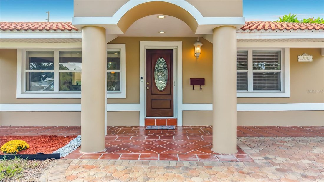 House in St. Petersburg, Florida, United States 4 - 18986920