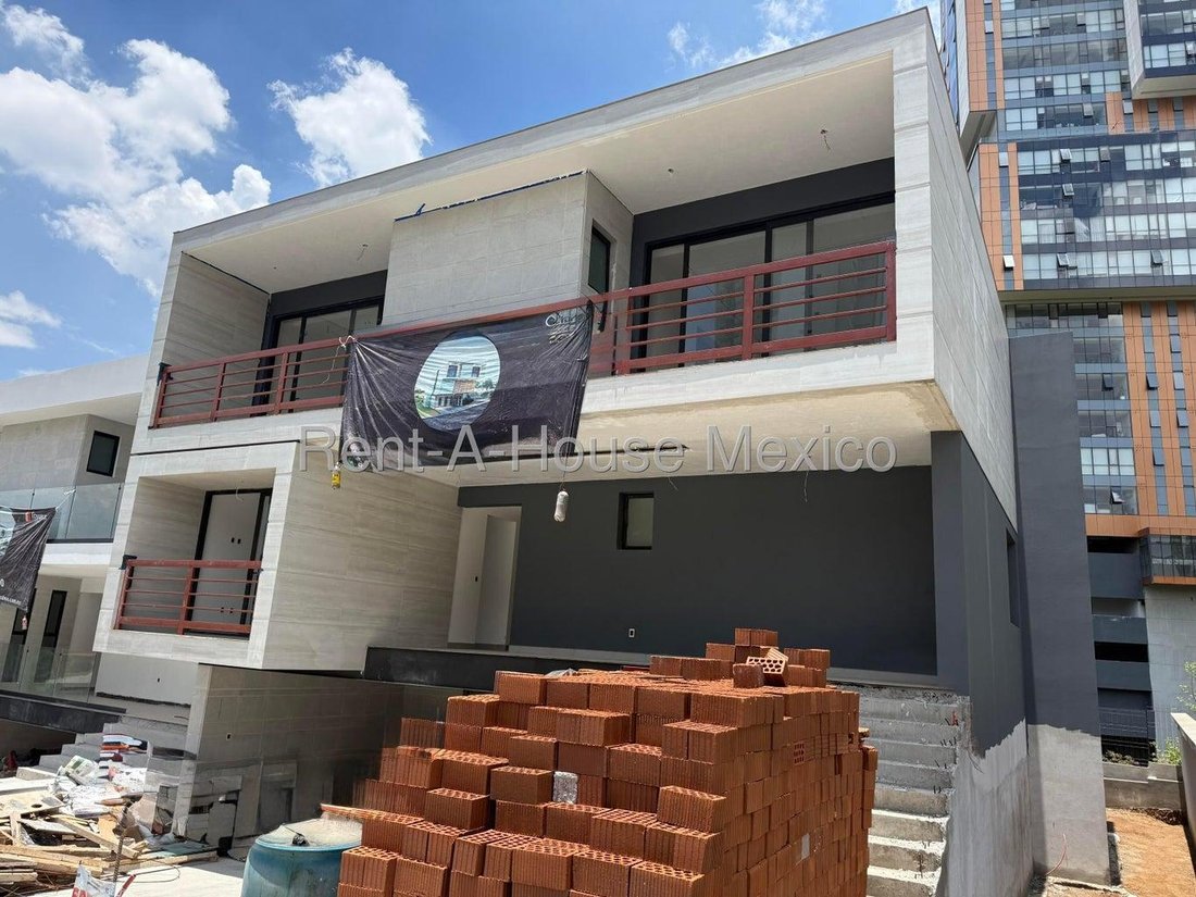 House in Naucalpan de Juárez, State of Mexico, Mexico 1 - 18986506