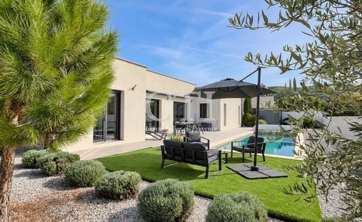 Villa in Ouest Sud, Vaison-la-Romaine, France 1